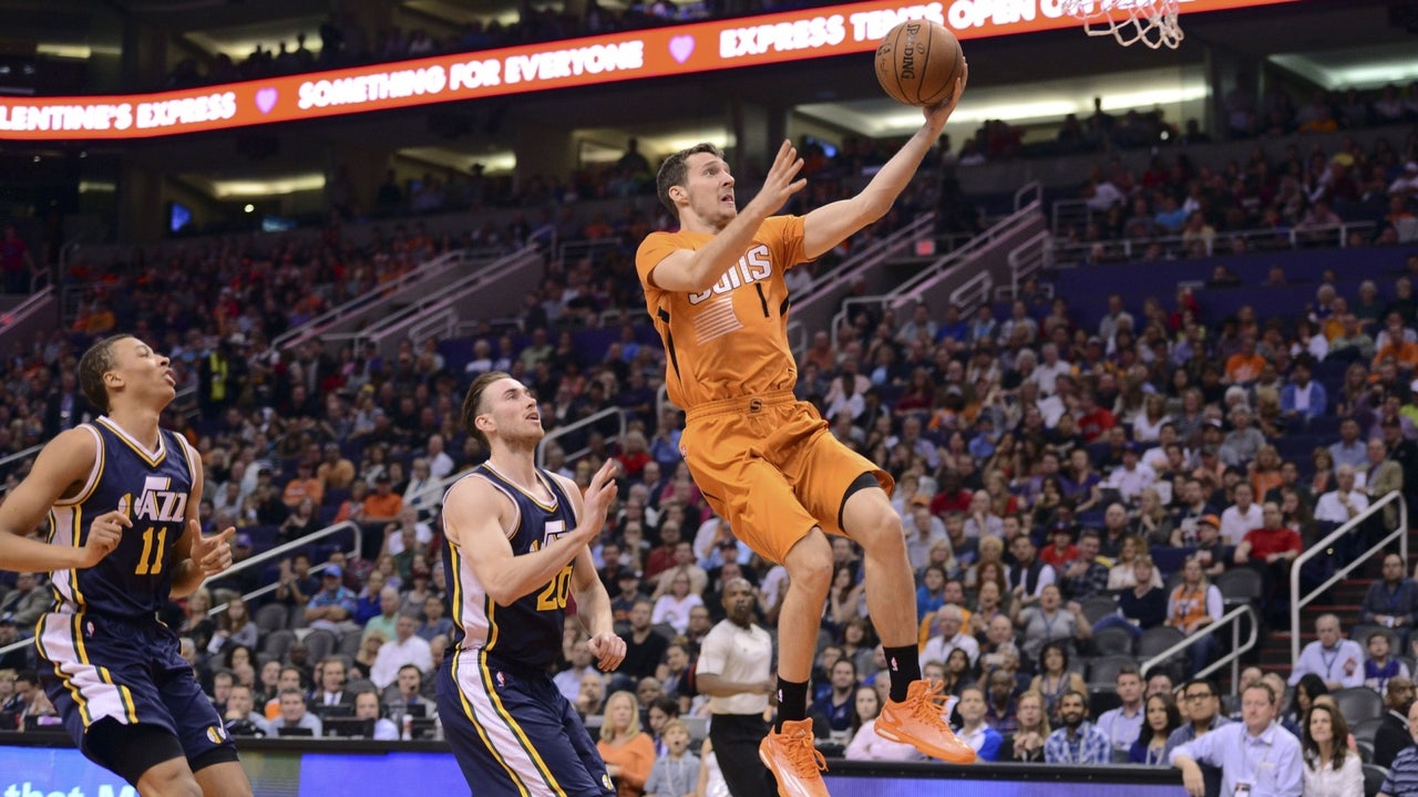 Suns beat Jazz behind career night from Marcus Morris